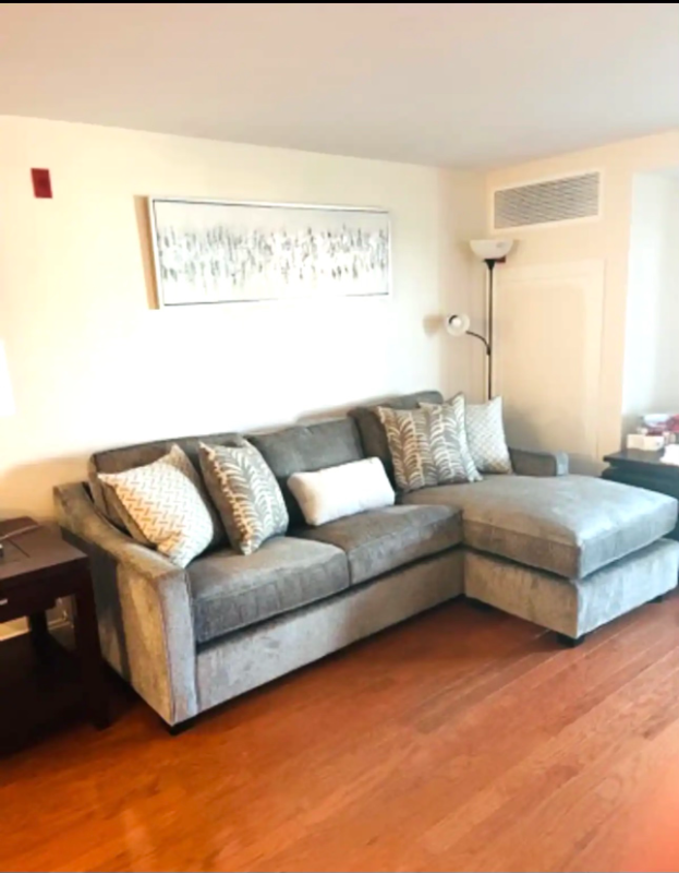 1 E Grand Ave #201 - Photo 6 of 20