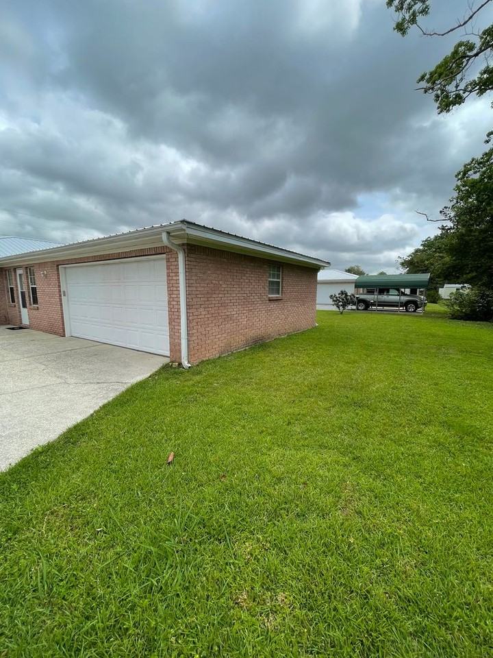 513 W Amanda Ave - Photo 3 of 13