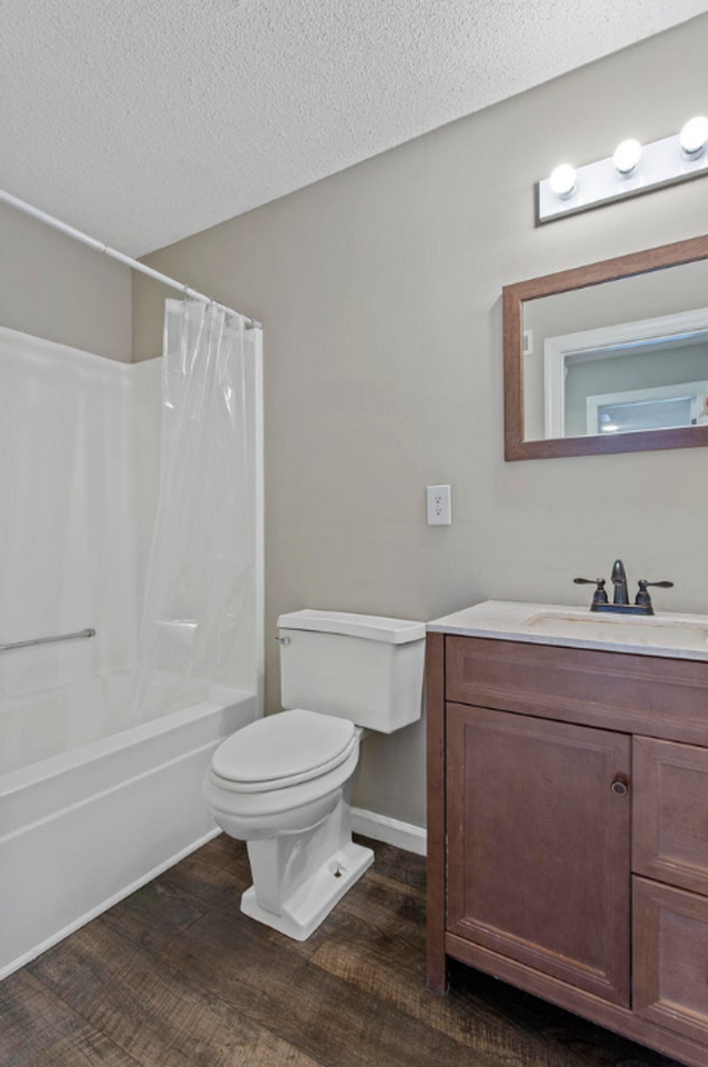 7167 Holland Ln - Photo 6 of 10