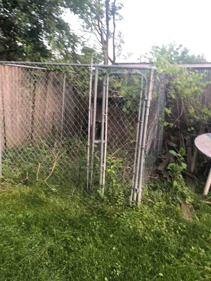 1724 Harmont Ave Ne - Photo 2 of 12