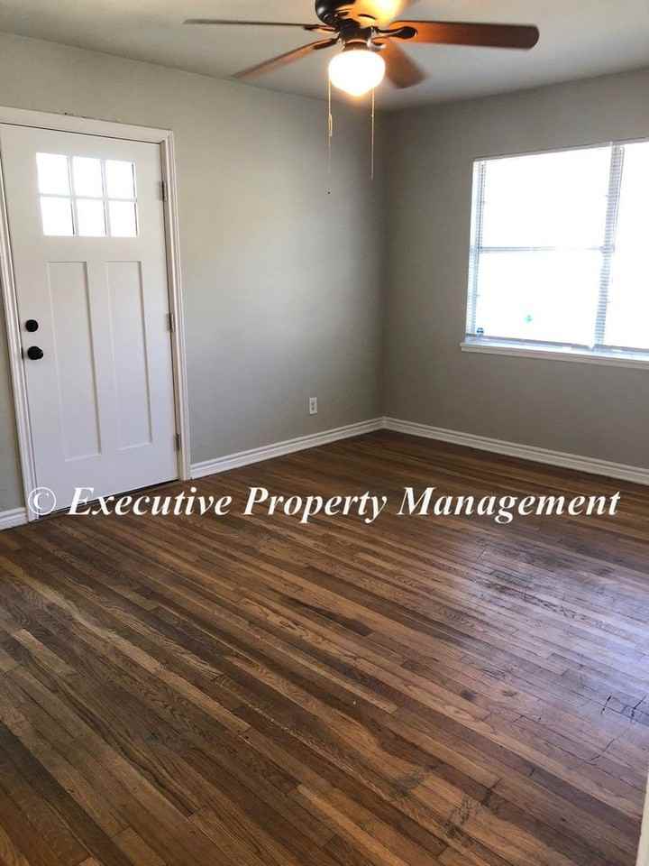 613 Hill St - Photo 5 of 22
