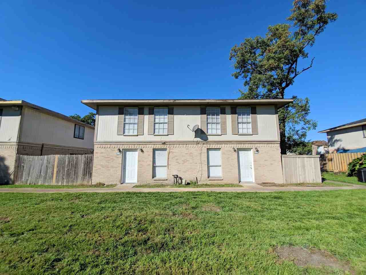 1962 Upland Drive - Photo 2 of 20