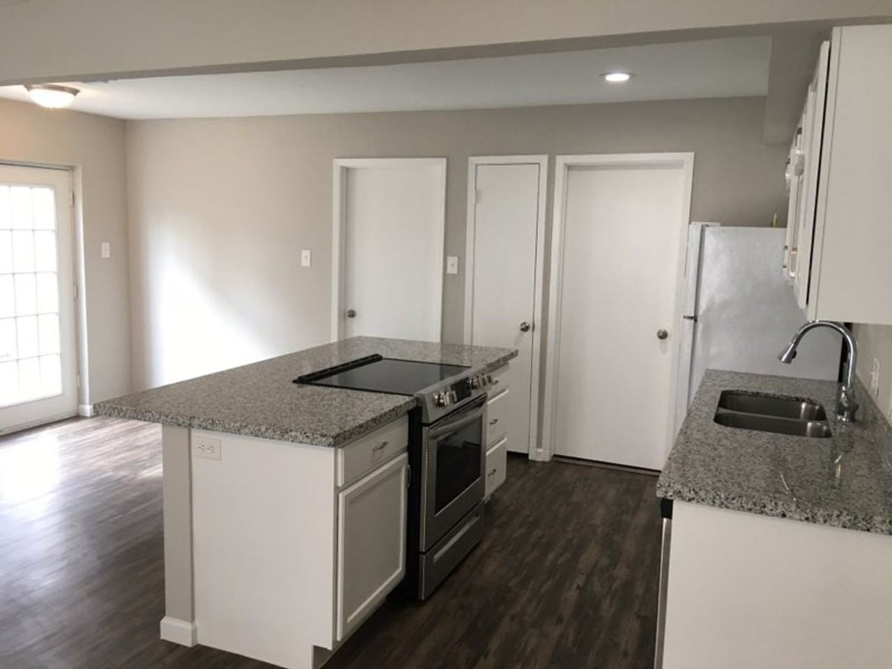 1962 Upland Drive - Photo 7 of 20