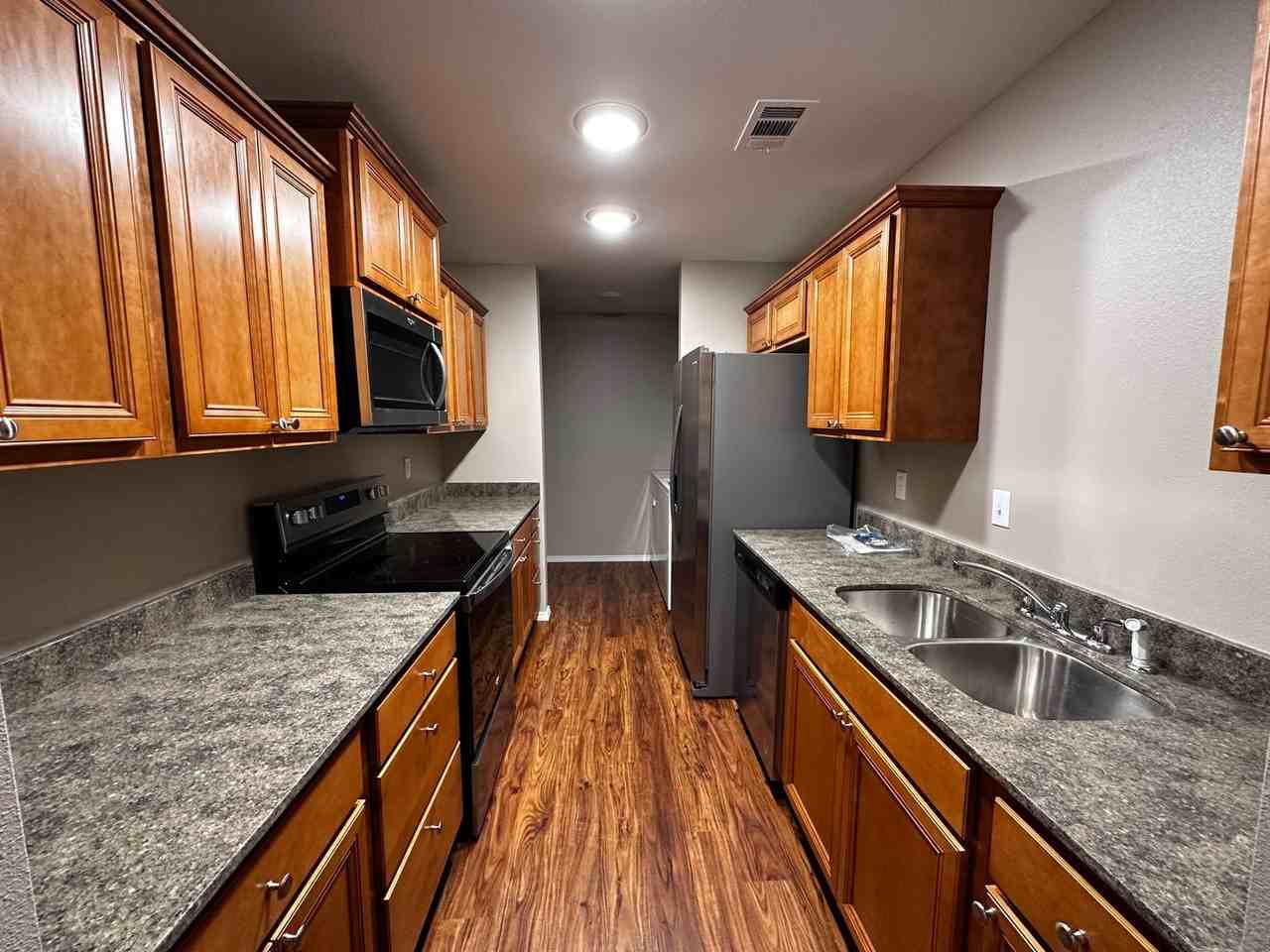 309 S 3rd St - Photo 3 of 14