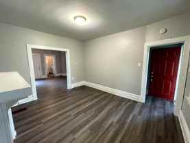 7332 Woodlawn Ave - Photo 1 of 1