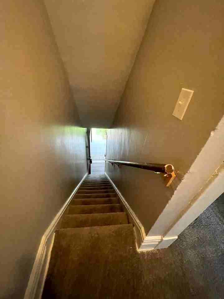 7332 Woodlawn Ave - Photo 4 of 26