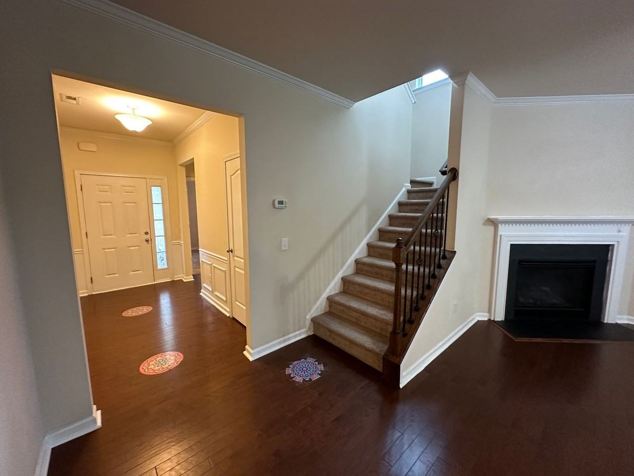 141 Four Seasons Way - Photo 2 of 20