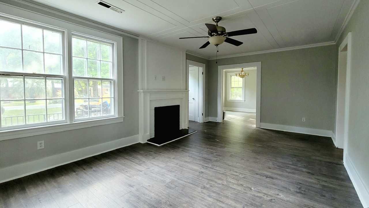 1500 Laurel St #NA - Photo 4 of 8