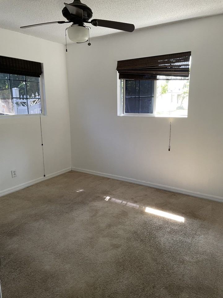 1209 S Townsend St #NA - Photo 2 of 7