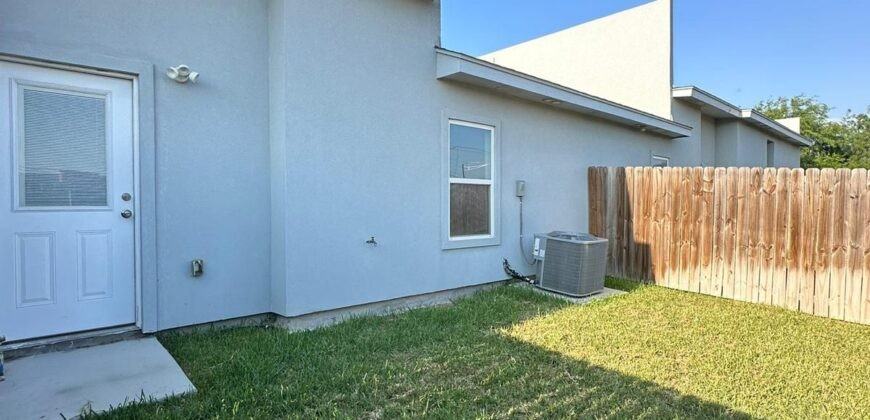 1002 N Glasscock Rd #3 - Photo 2 of 13