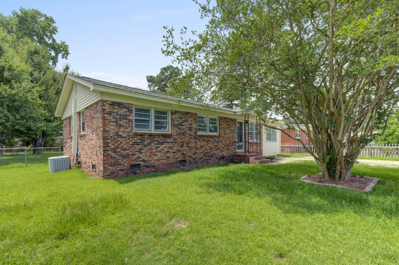 519 Hansford Dr #NA - Photo 3 of 27
