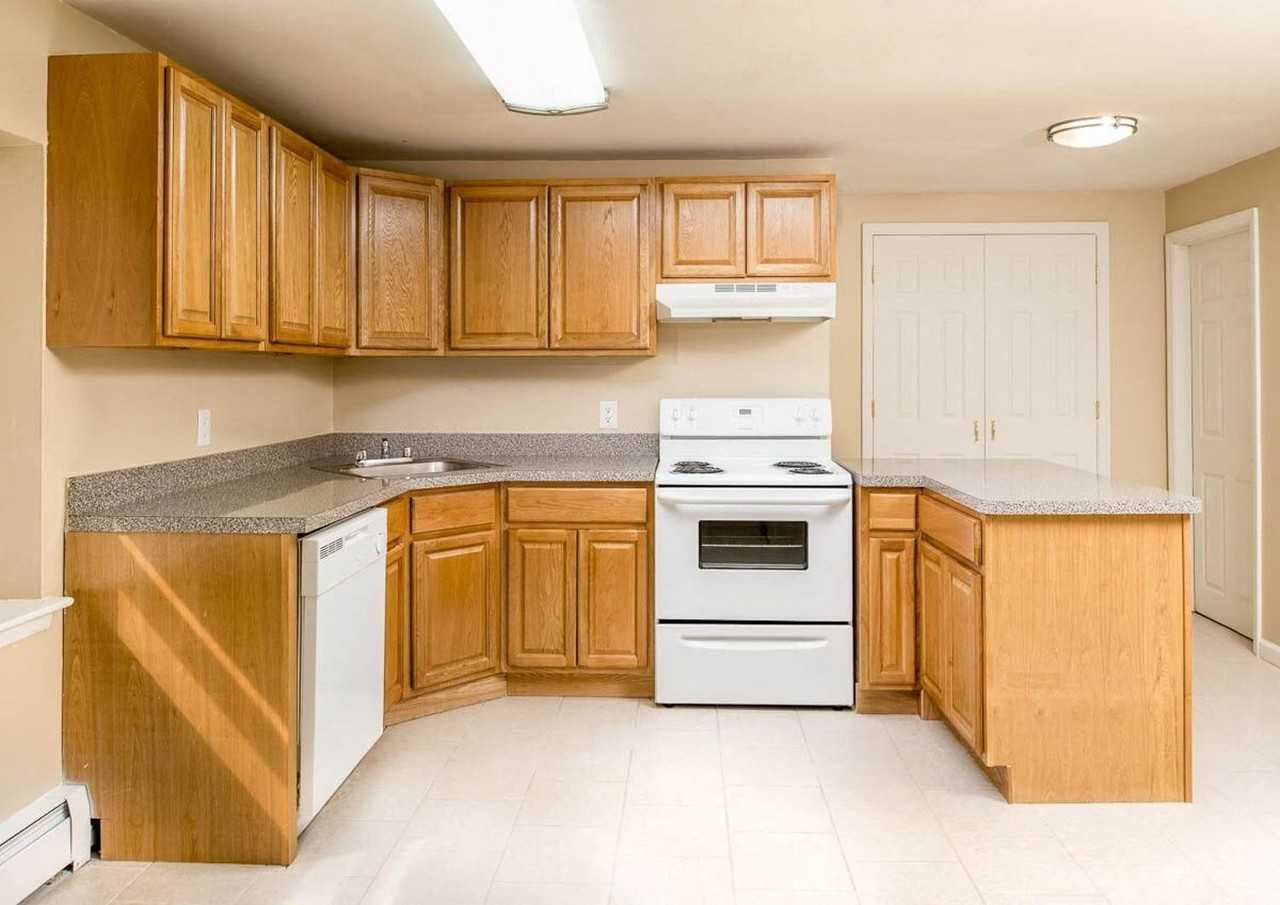 Raritan Crossing Apartment Homes - Photo 2 of 24