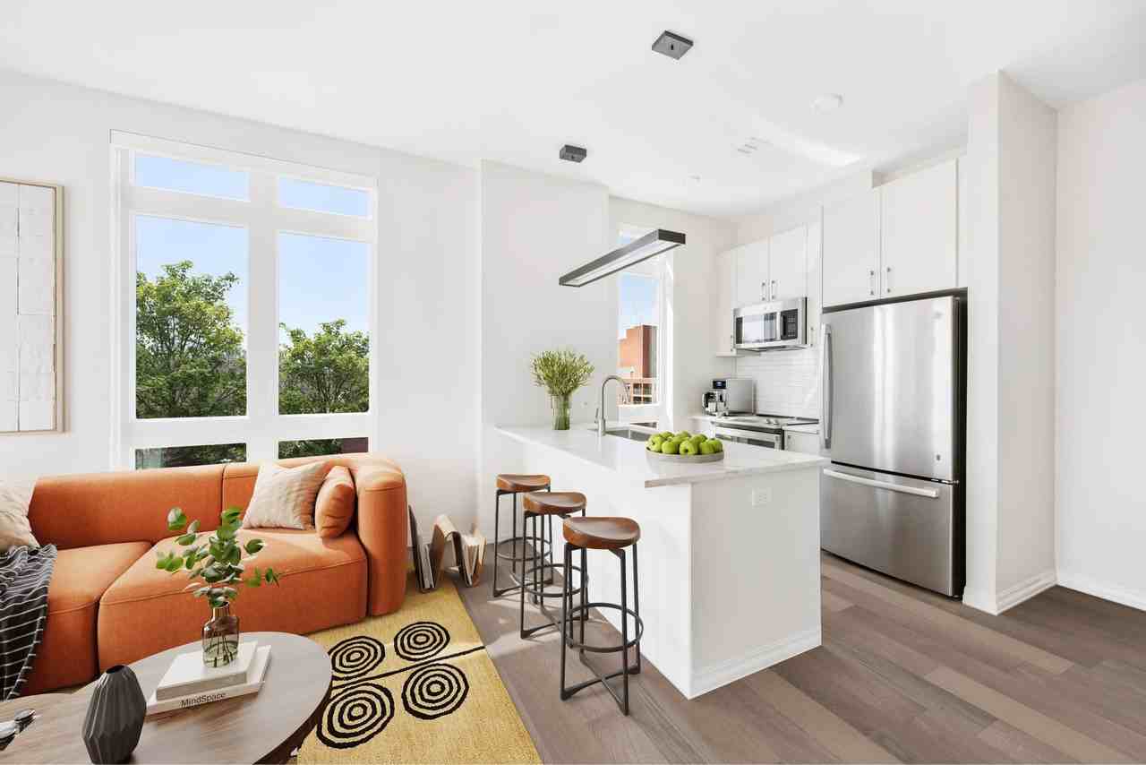 The Brookliner - Photo 5 of 50