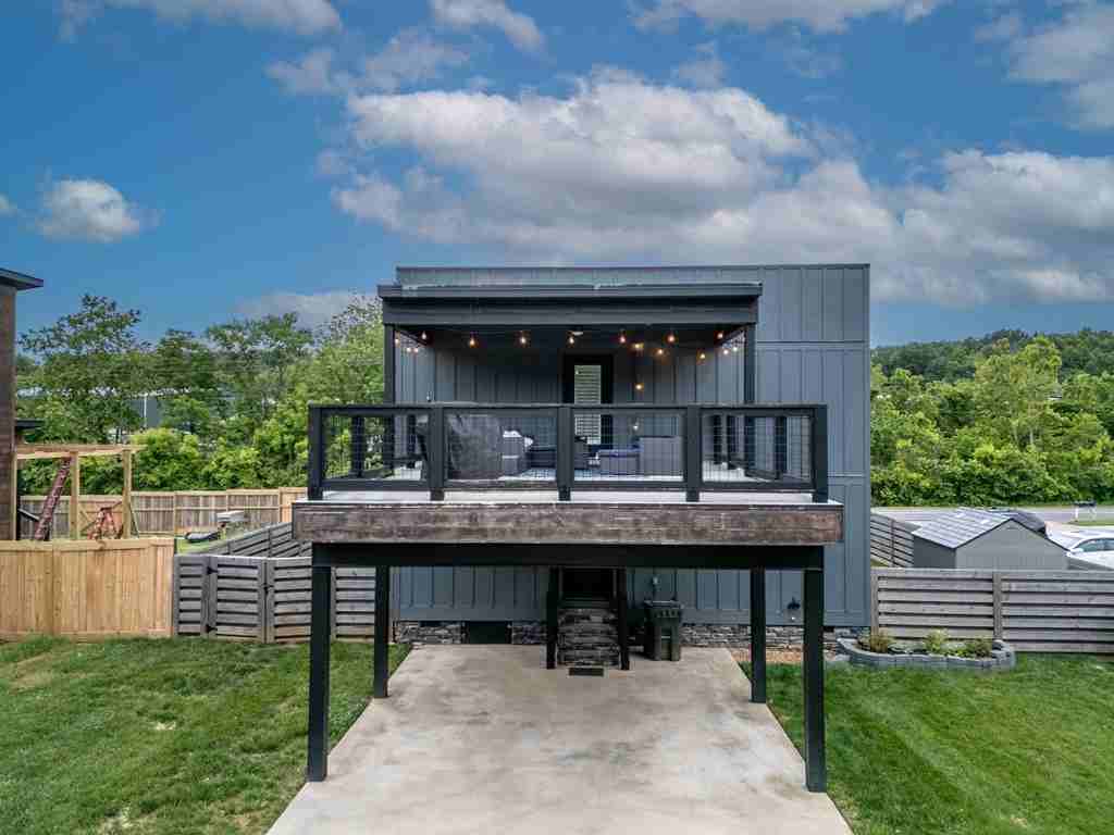 1029 Candlewick Ct - Photo 2 of 40