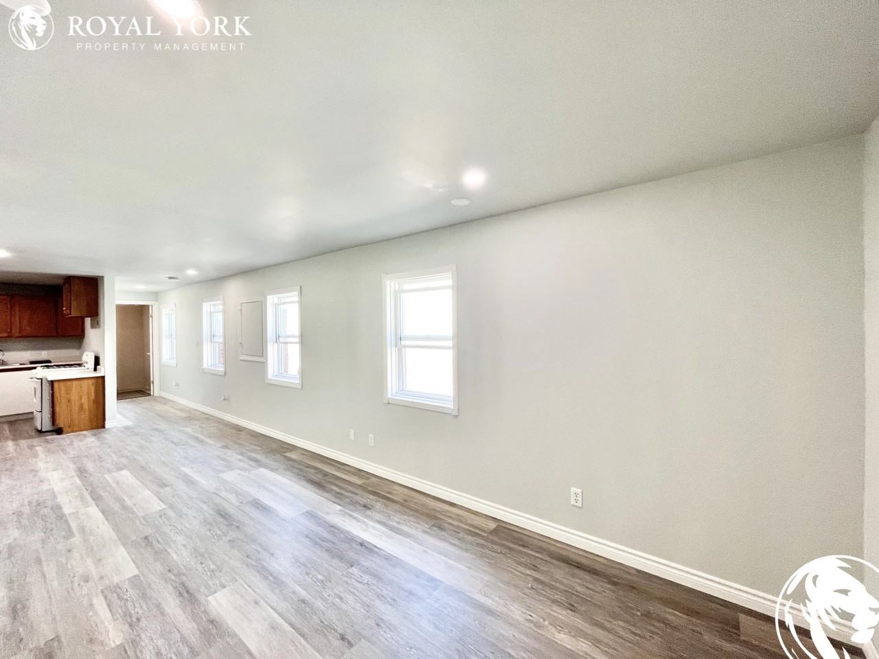 2-69 Broadway, Tillsonburg, Ontario N4G 3P4 - Photo 2 of 13