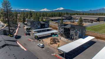 featured image of N Reed St