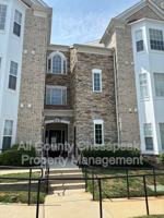 featured image of 402 Harrison Ct #M