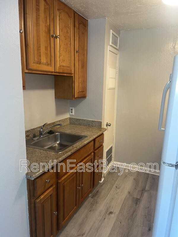 6701 Laird Ave #5 - Photo 4 of 11