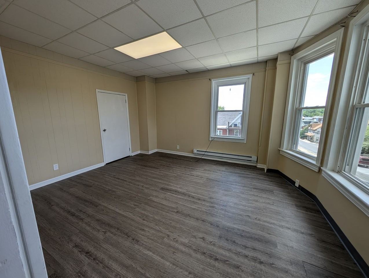 306 E Church St #2 - Photo 3 of 9