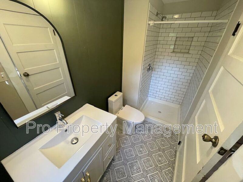 25A Maple Street Ext - Photo 6 of 10