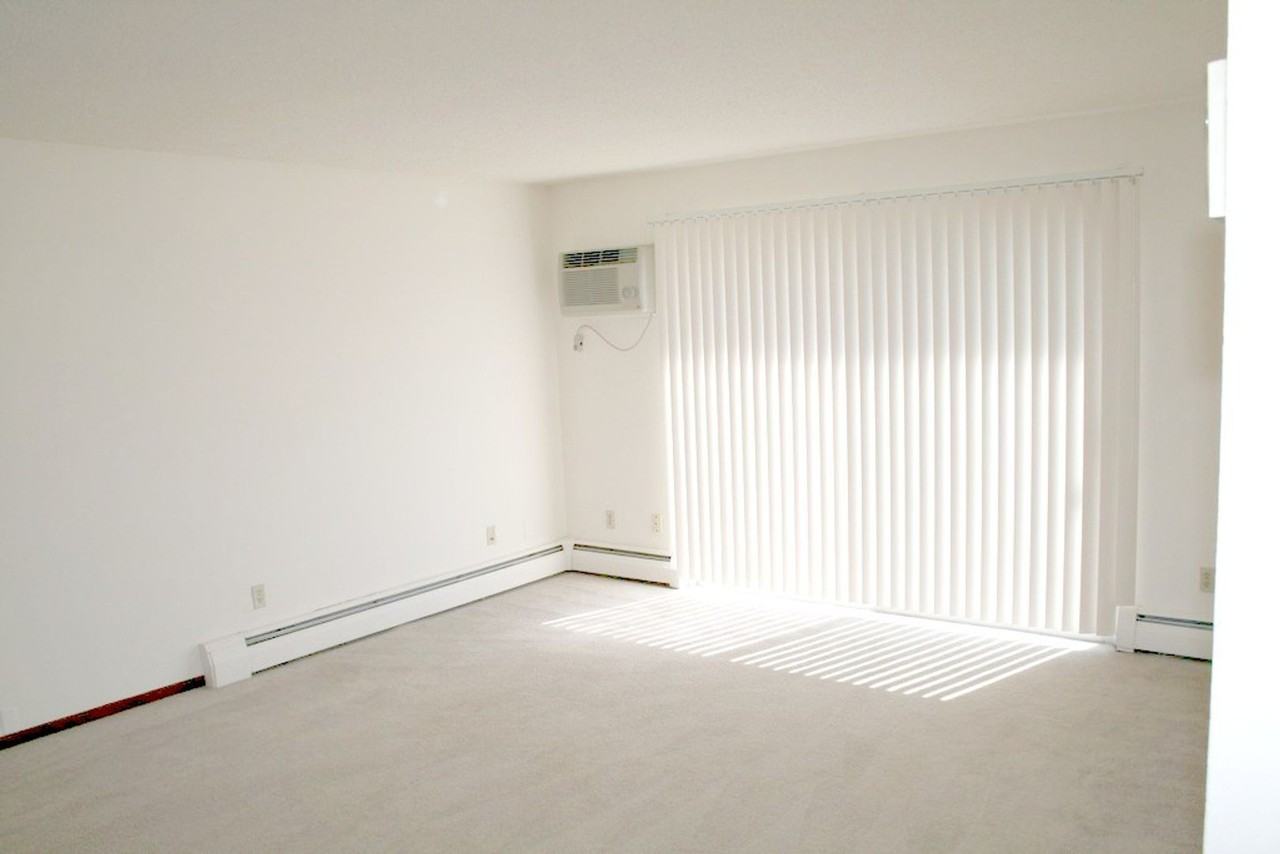 Edina Villa Apartments - Photo 6 of 9