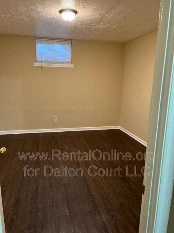 1972 Cambridge Dr #2 - Photo 6 of 12