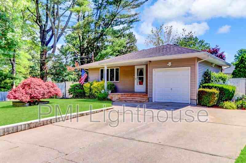 161 Smithtown Polk Blvd - Photo 2 of 19