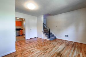 featured image of 10233 Sw Eastridge St