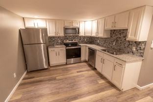 108 West Blvd N - Photo 1 of 1