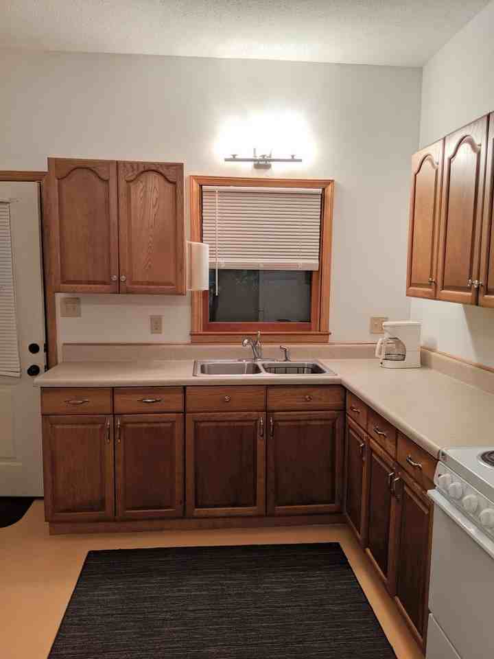 341 Yale Road - Photo 3 of 6