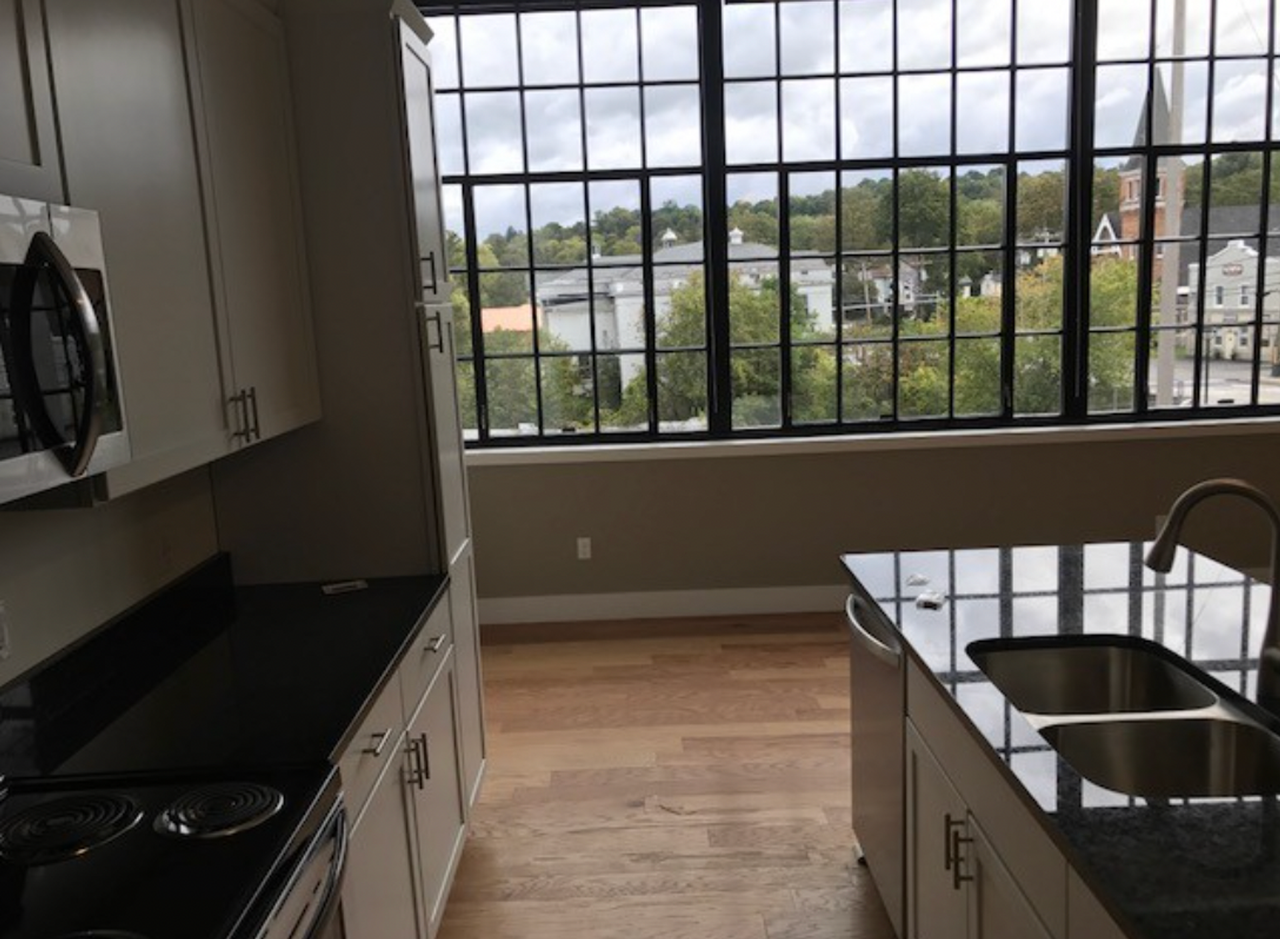 Camillus Mills - Photo 7 of 23