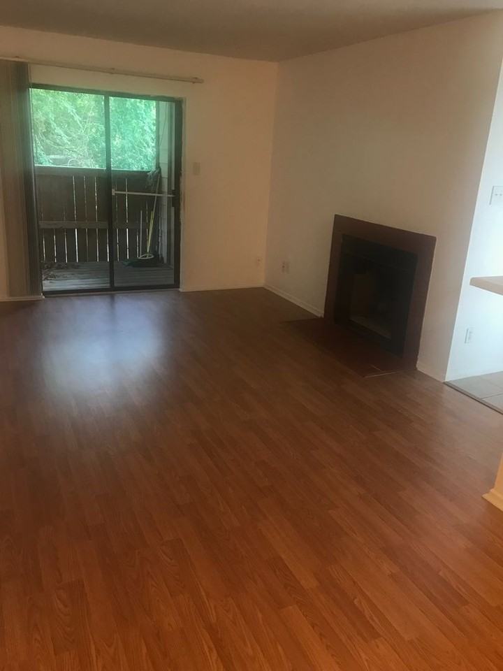 1107 Verde Drive - Photo 2 of 8