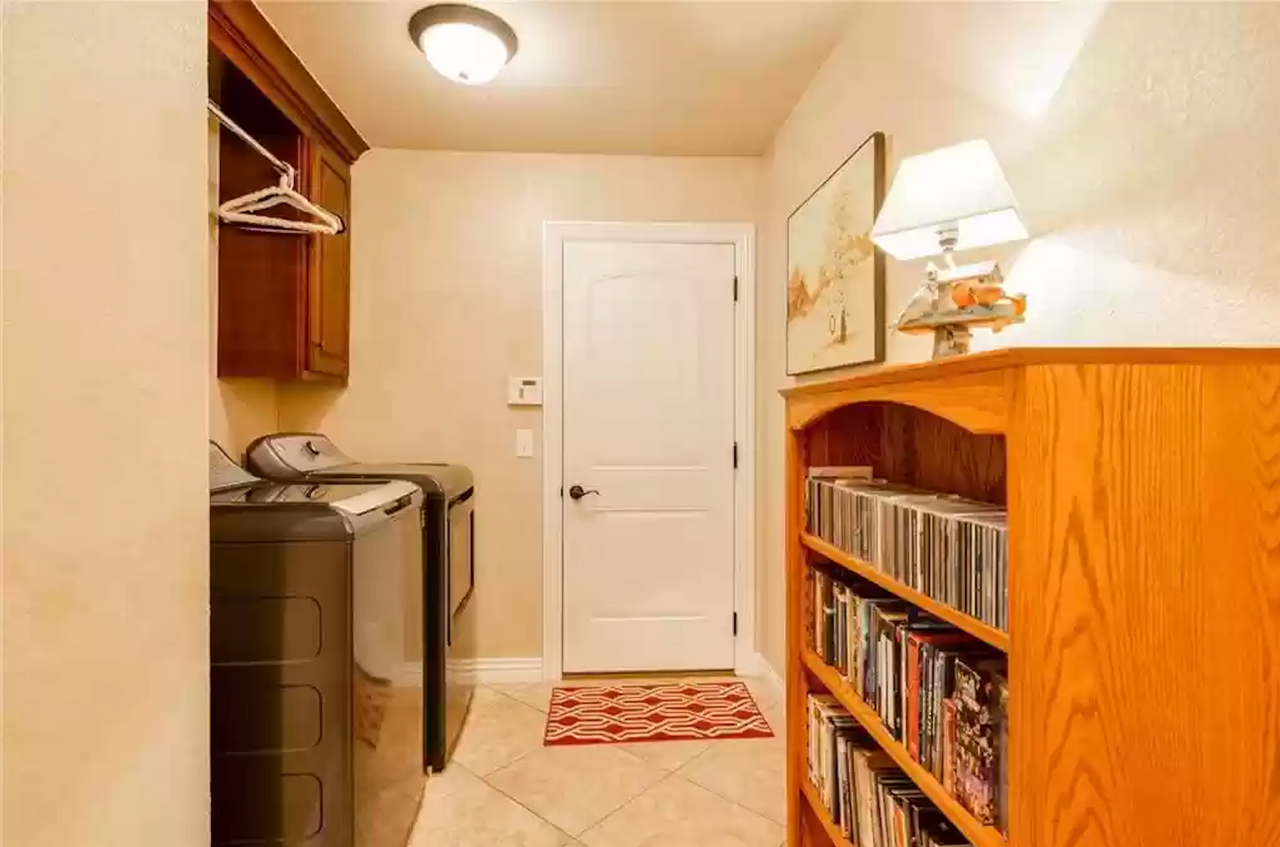 2705 Sw Glenn Ridge Rd - Photo 3 of 25