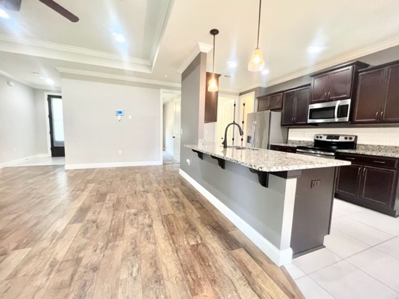 113 Kailyn Ct - Photo 7 of 37