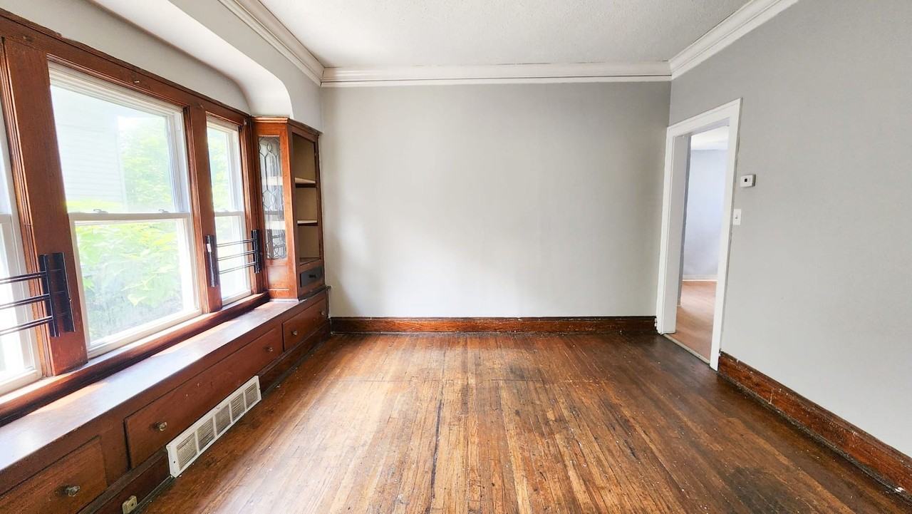 3690 E 108th St - Photo 3 of 15