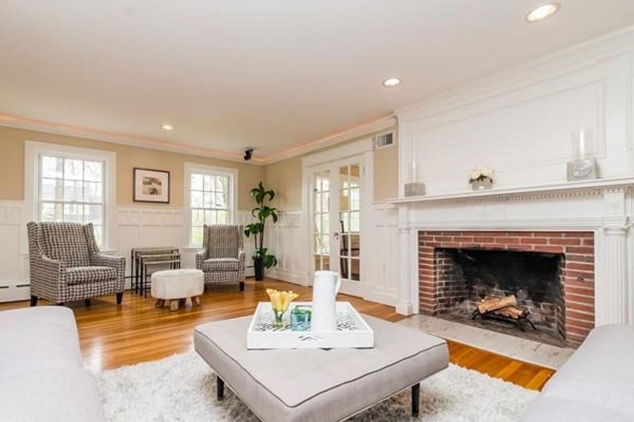 27 Gammons Rd - Photo 2 of 14