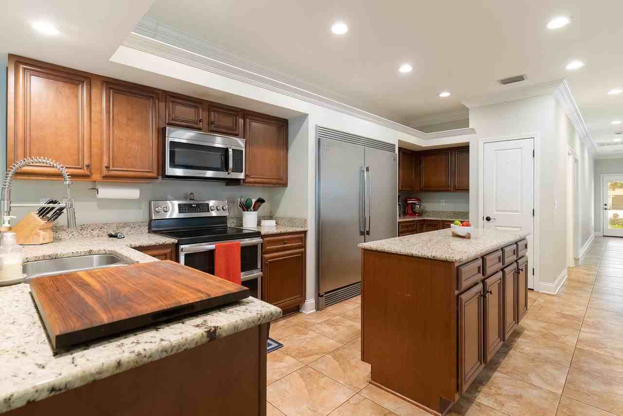 134 Magnolia Ave Se - Photo 2 of 33