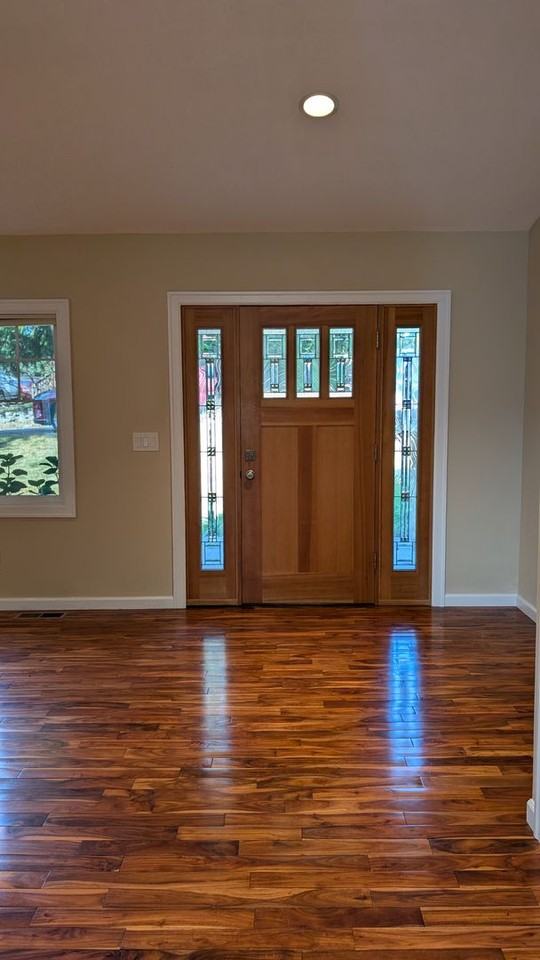 126 W Beech St - Photo 3 of 22