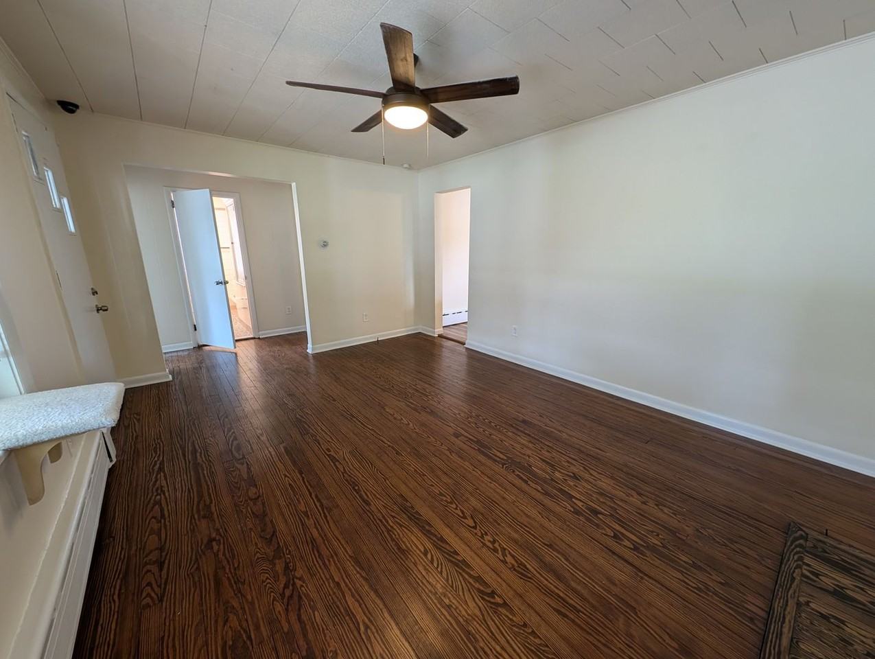 1521 Swamp Pike - Photo 3 of 9