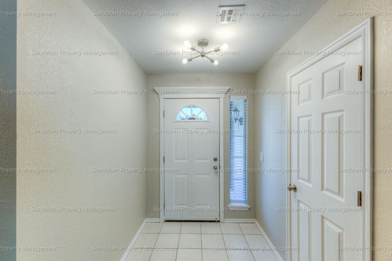 11609 N 109th East Pl - Photo 3 of 26