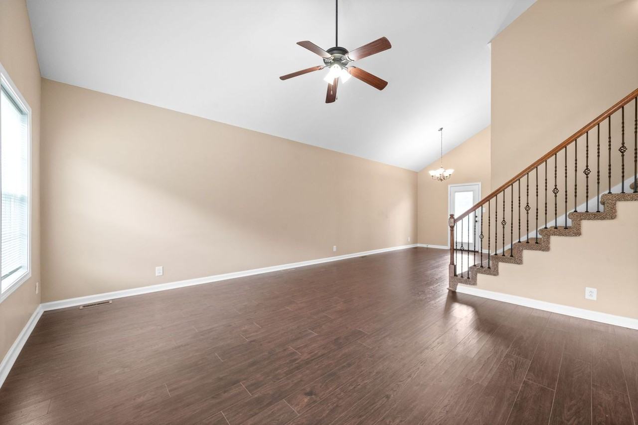 1559 Hazelwood Rd - Photo 6 of 29