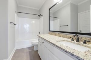 featured image of 2619 Cresthaven Ave