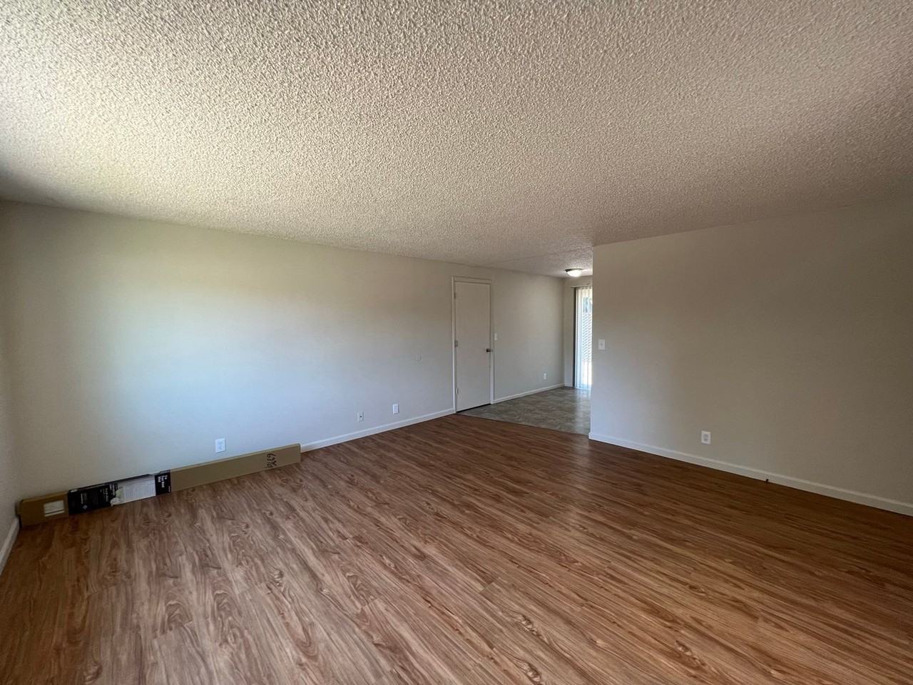 595 Mar Loop - Photo 2 of 19