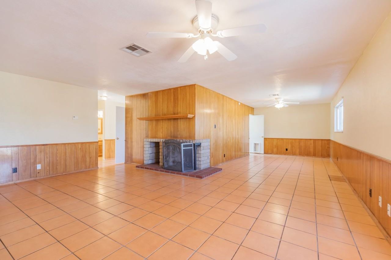 1313 Mckinley Ave - Photo 7 of 23