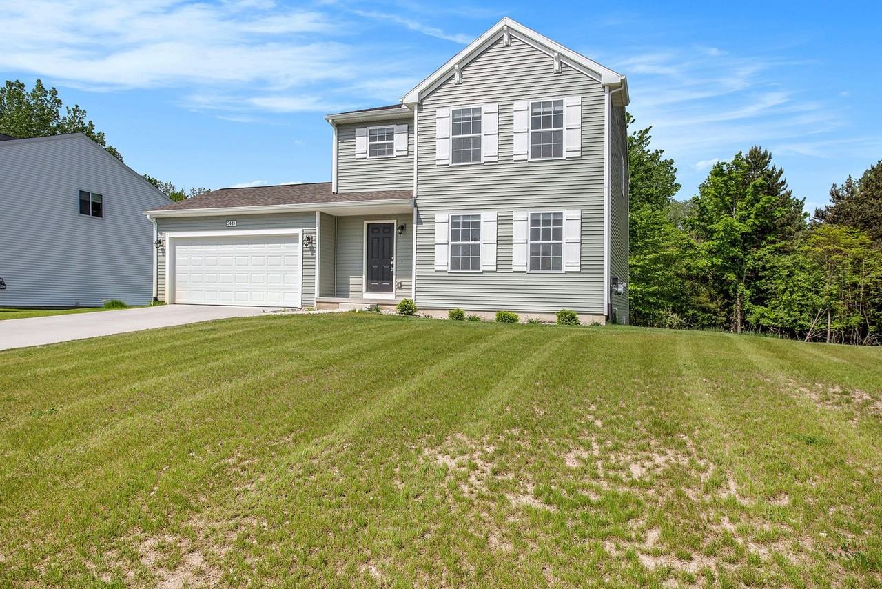 2359 Shadycroft Dr - Photo 4 of 22