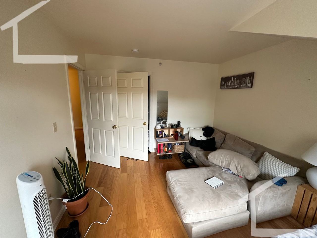 30 Raymond Street - Photo 6 of 12