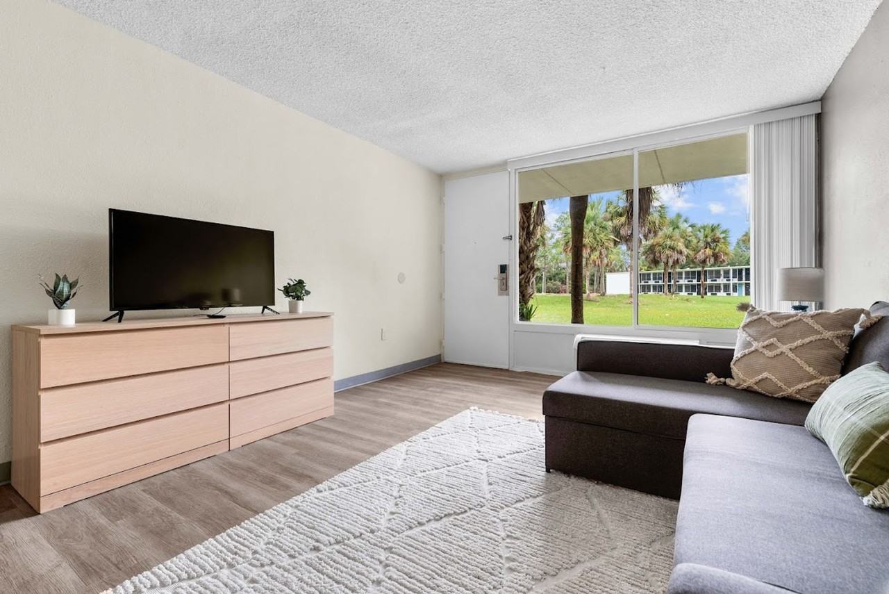 First Month Free + 32" Smart TV Free - Photo 7 of 50