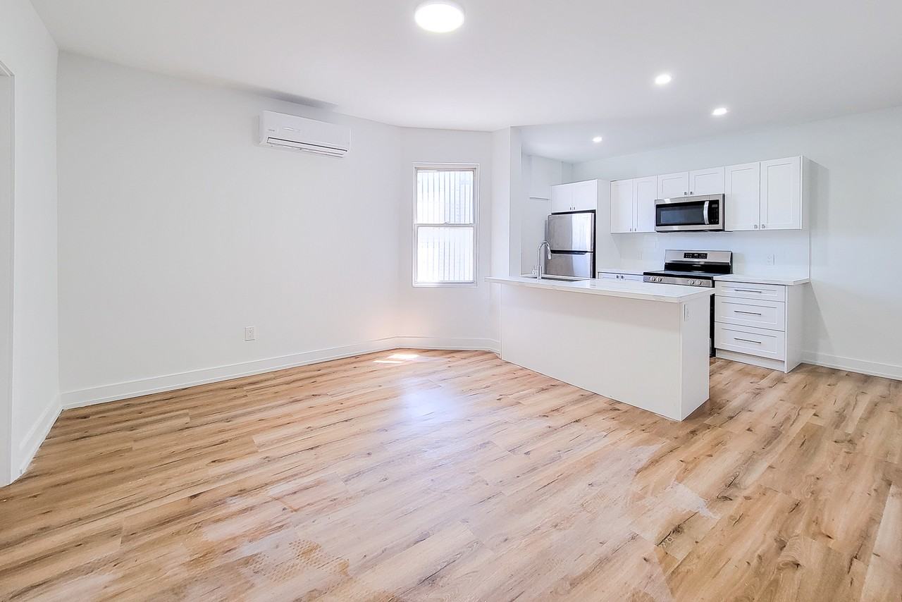 1052 Barton Street East #2 - Photo 3 of 25