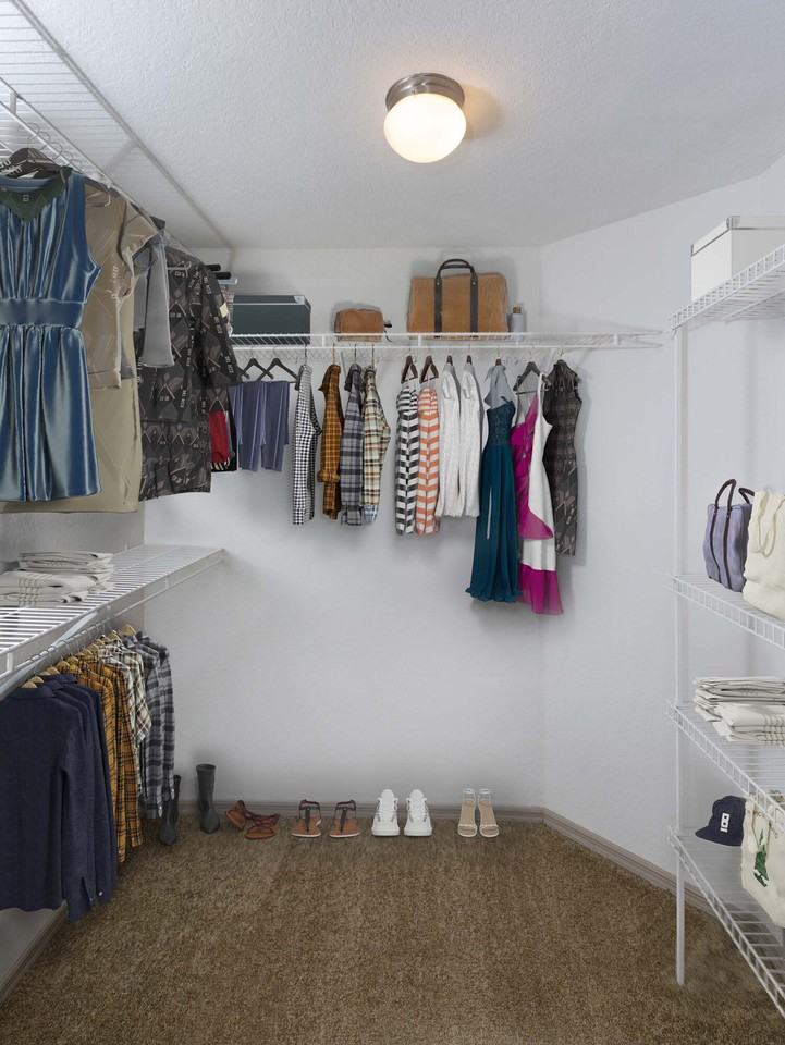 Camden Doral - Photo 5 of 38