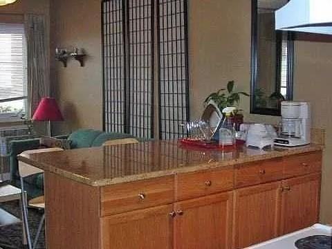 30 South Washington Avenue - Photo 2 of 11